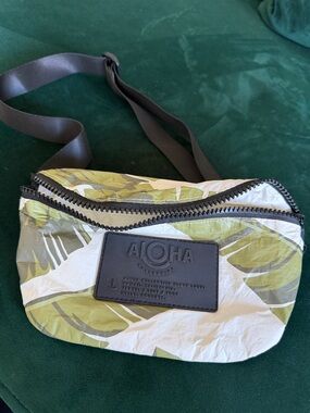 ALOHA Collection Olive & White Tropical Leaf Waist Bag